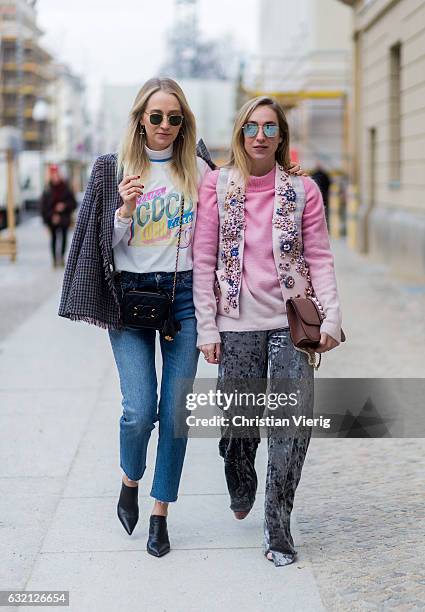 Pink Glitter Ombre Photos and Premium High Res Pictures - Getty Images