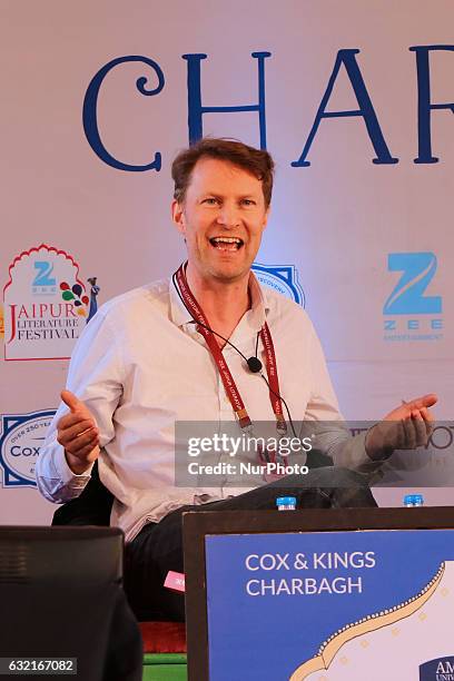 Luke Harding Luke Harding Photos and Premium High Res Pictures - Getty Images