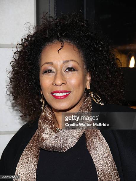 Molly R Person 339 Molly Ranson Stock Photos, High-Res Pictures, and Images - Getty Images