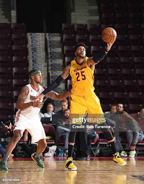 Eric Moreland of the Canton Charge catches a pass against Marcus Georges-Hunt of the Maine Red Claws as part of 2017 NBA D-League Showcase at the...