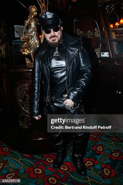 Peter Marino attends the Berluti Dinner as part of Paris Fashion Week - Menswear F/W 2017-2018. Held at Maxim's on January 20, 2017 in Paris, France.