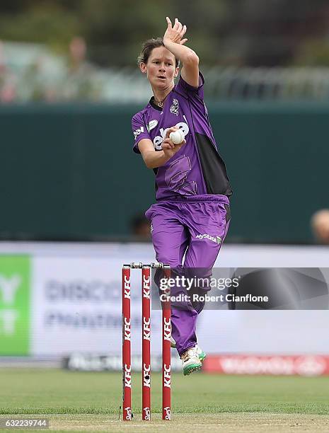 Julie Hunter of the Hurricanes bowls during the Women's Big Bash League match between the Hobart Hurricanes and the Melbourne Stars at Blundstone...