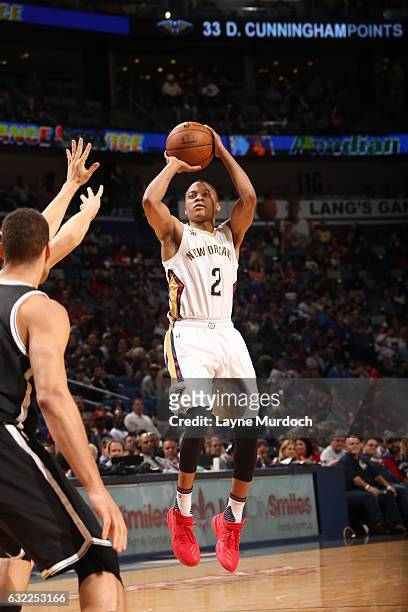 Tim Frazier of the New Orleans Pelicans shoots the ball against the Brooklyn Netson January 20, 2017 at the Smoothie King Center in New Orleans,...