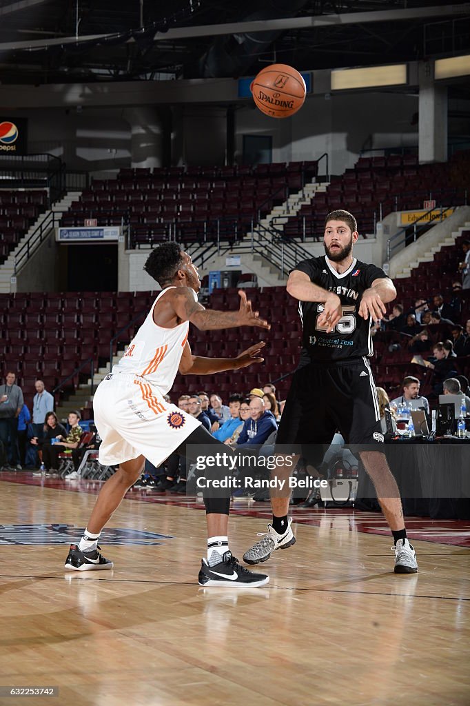 2017 NBA D-League Showcase - Austin Spurs v Northern Arizona Suns