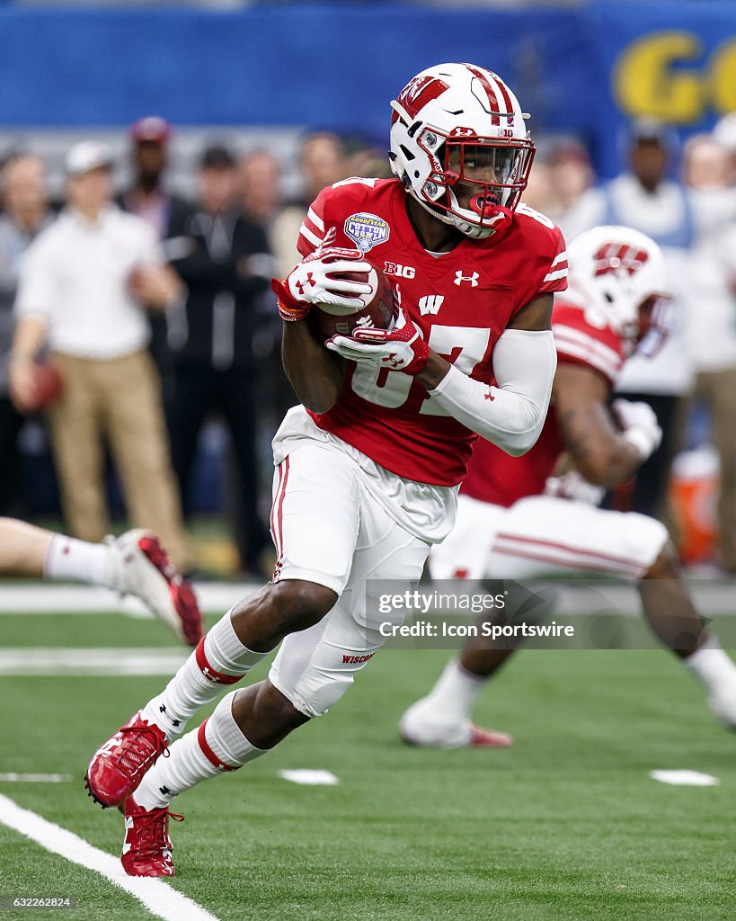 NCAA FOOTBALL: JAN 02 Cotton Bowl - Western Michigan v Wisconsin