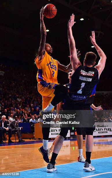 Greg Whittington of the Sydney Kings drives to the basket during the round 16 NBL match between the Adelaide 36ers and the Sydney Kings at Titanium...