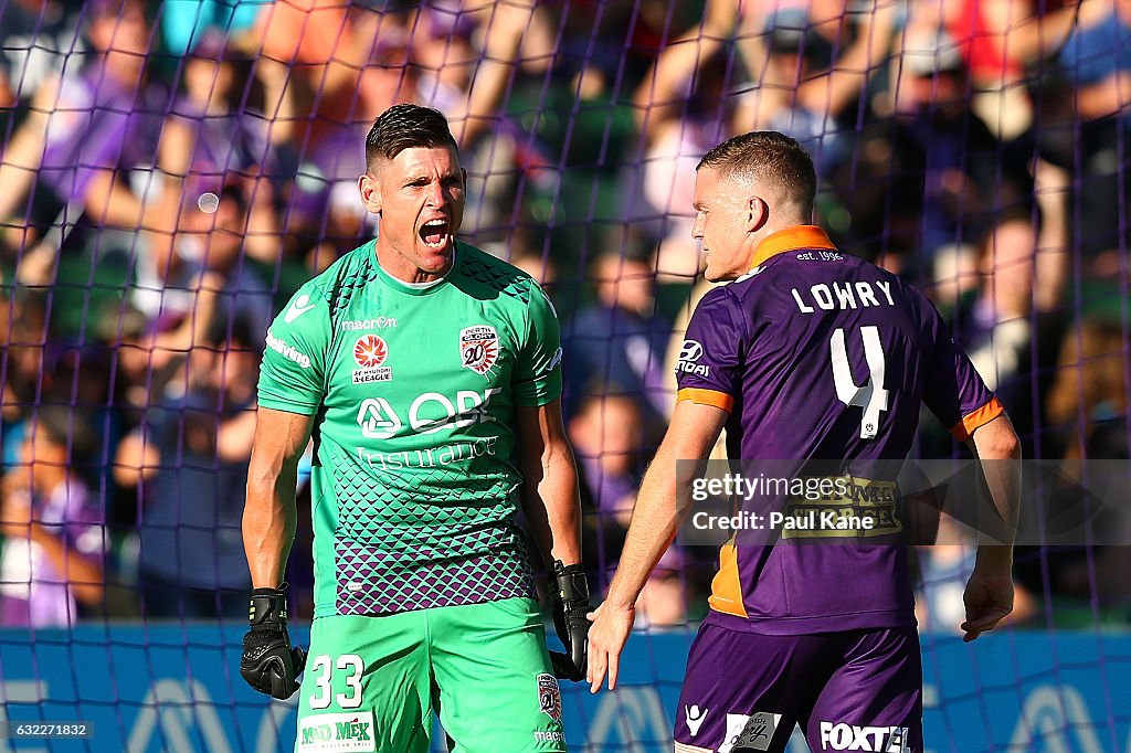 A-League Rd 16 - Perth v Melbourne