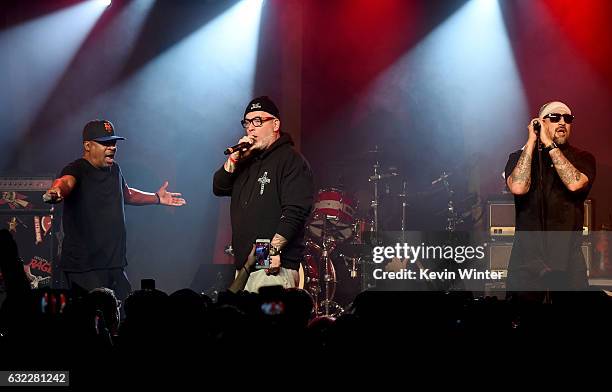 Everlast Rapperg 96 Everlast Rapper Stock Photos, High-Res Pictures, and Images - Getty ...