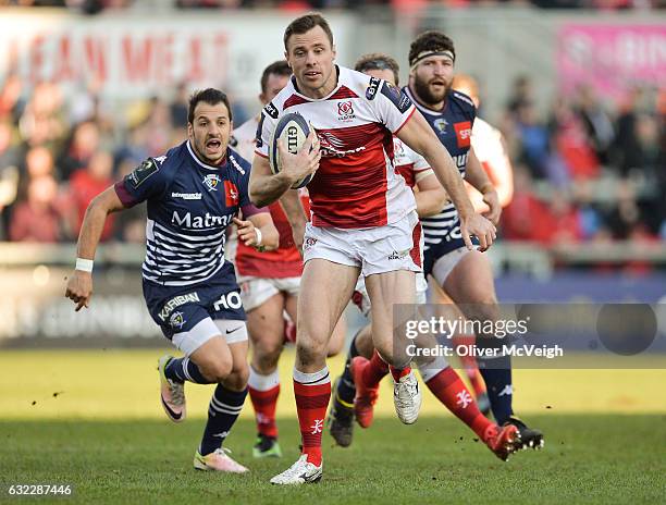 Belfast , Ireland - 21 January 2017; Tommy Bowe of Ulster making a break during the European Rugby Champions Cup Pool 5 Round 6 match between Ulster...