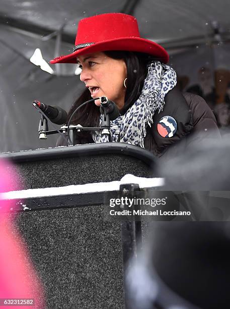 345 Laurie Main Stock Photos, HighRes Pictures, and Images Getty Images