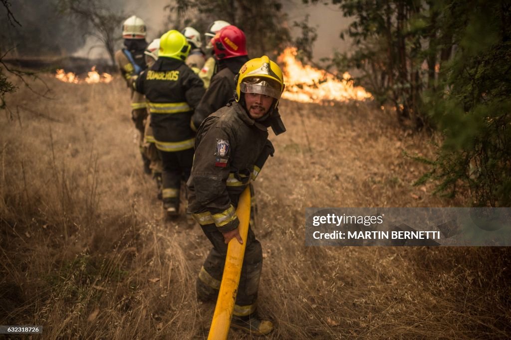 TOPSHOT-CHILE-FOREST-FIRE