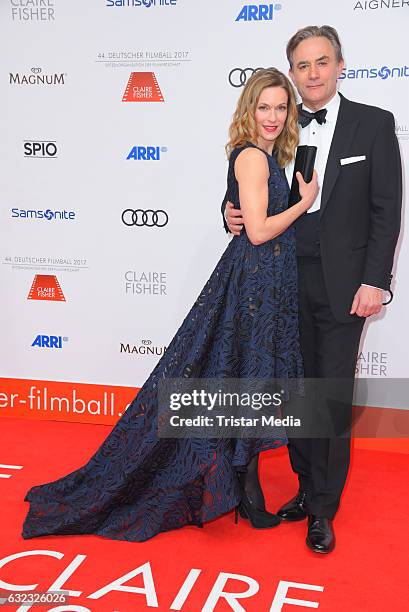 German actress Lisa Martinek and her husband Giulio Ricciarelli attend the German Film Ball 2017 at Hotel Bayerischer Hof on January 21, 2017 in...