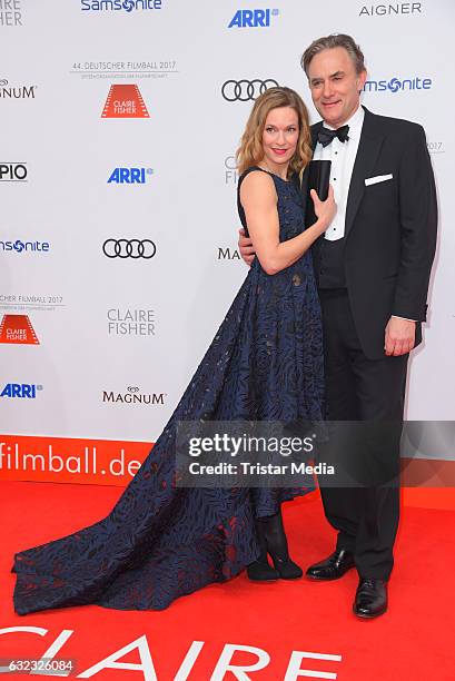 German actress Lisa Martinek and her husband Giulio Ricciarelli attend the German Film Ball 2017 at Hotel Bayerischer Hof on January 21, 2017 in...