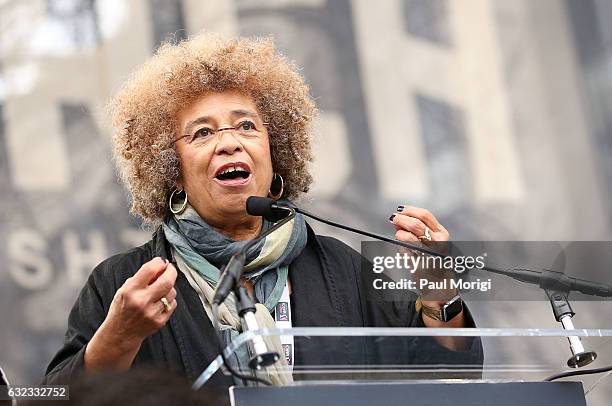 Angela Davis speaks at the rally at the Women's March on Washington on January 21, 2017 in Washington, DC.