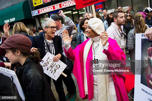 Debbie Allen and actress Jamie Lee Curtis attend the women's march in Los Angeles on January 21, 2017 in Los Angeles, California.