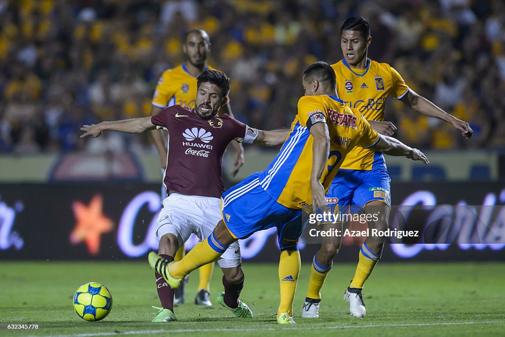 Tigres UANL v America - Torneo Clausura 2017 Liga MX