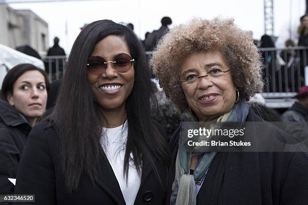 Ilyasah Shabazz and Angela Davis attends the rally at the Women's March on Washington on January 21, 2017 in Washington, DC.