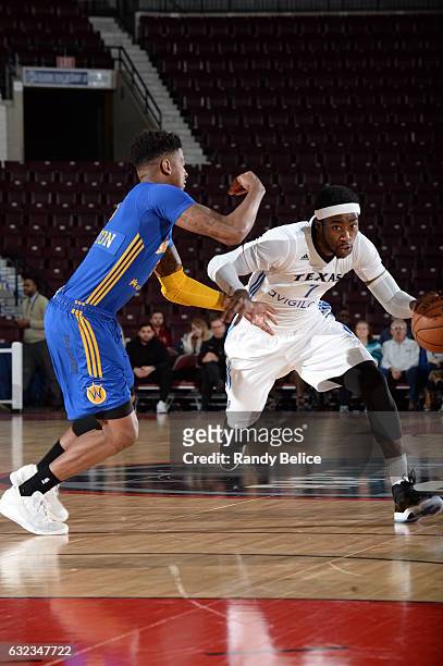 Tony Wroten of the Texas Legends drives the ball during the game against the Santa Cruz Warriors as part of 2017 NBA D-League Showcase at the Hershey...
