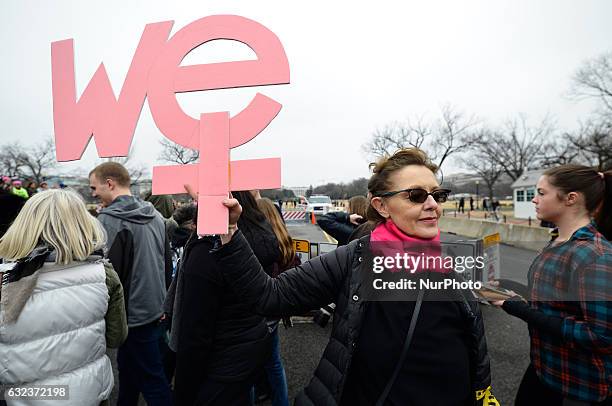 An estimated 500.000 have gathered in Washington DC, on Jan. 21 to participate in the Womens March on Washington, a day after the inauguration of...