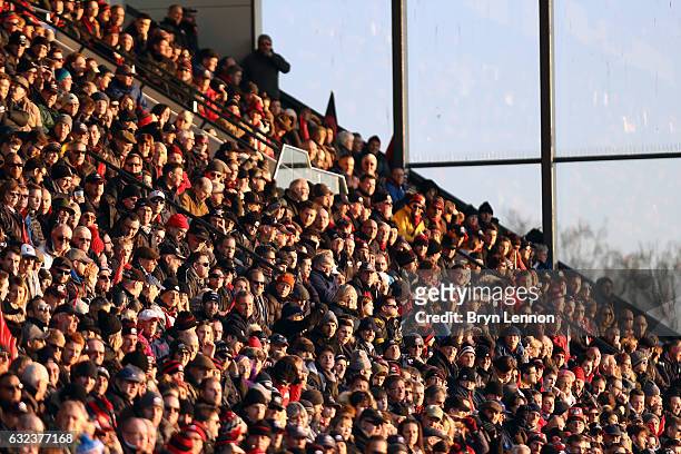 Fans watch the the European Rugby Champions Cup match between Saracens and RC Toulon on January 21, 2017 in Barnet, United Kingdom.