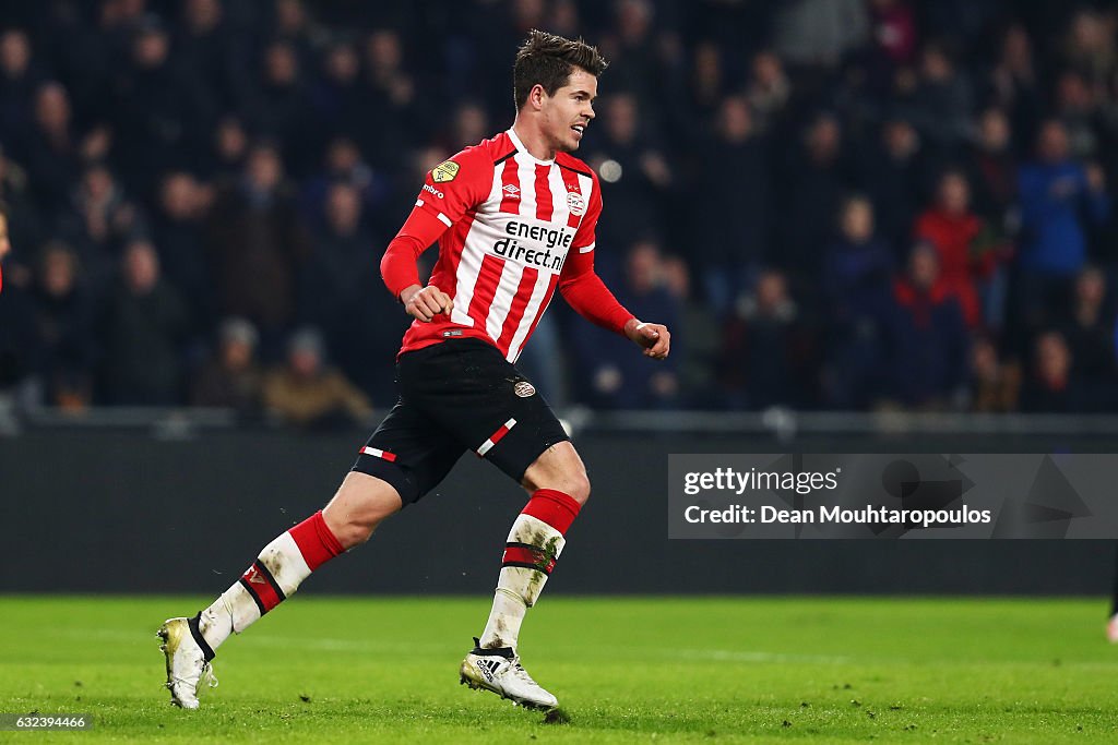 PSV Eindhoven v SC Heerenveen - Eredivisie