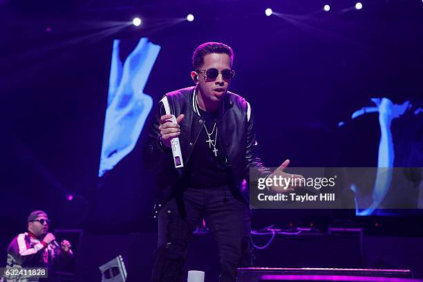 De La Ghetto performs during Mega 96.3's Calibash 2017 at Staples Center on January 21, 2017 in Los Angeles, California.