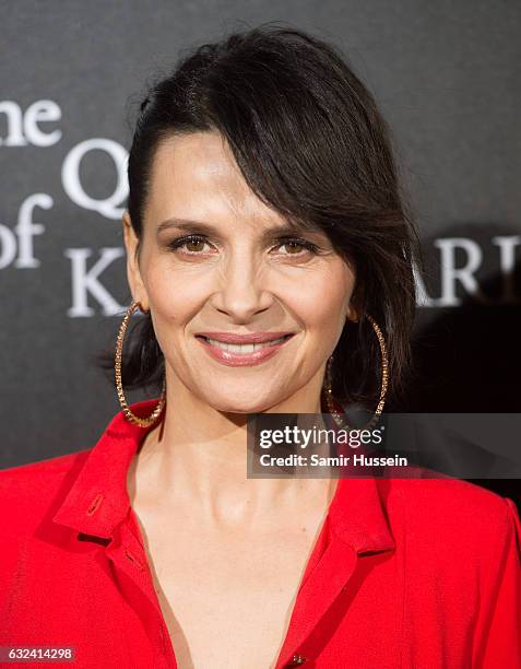 Juliette Binoche attends Chopard presenting The Garden of Kalahari at Theatre du Chatelet on January 21, 2017 in Paris, France.