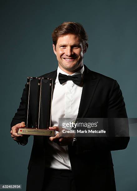 Shane Watson poses after winning the Twenty20 International Player of the Year Award during the 2017 Allan Border Medal at The Star on January 23,...