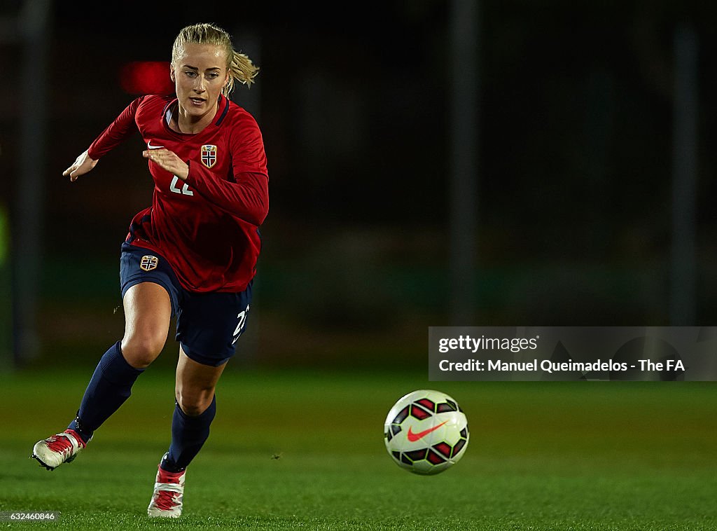 Norway Women v England Women - International Friendly