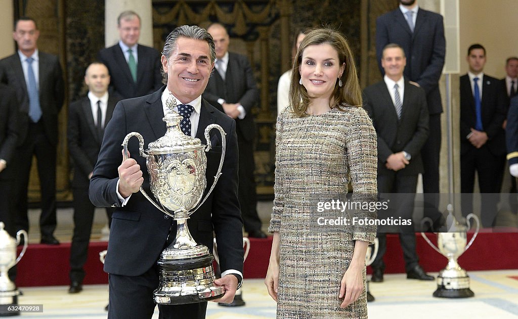 Spanish Royals Deliver National Sports Awards 2015