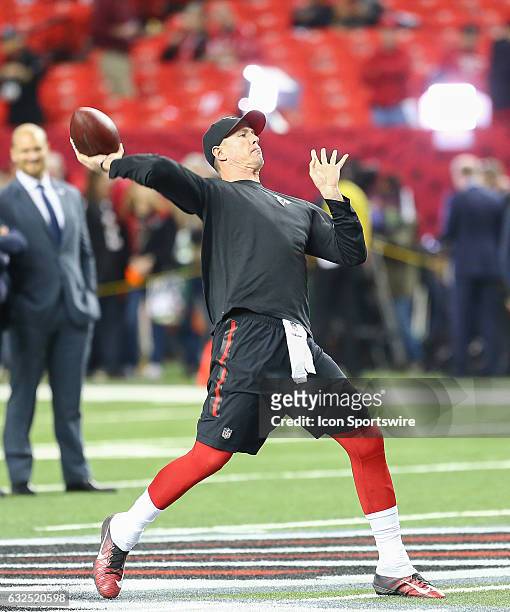 Atlanta Falcons quarterback Matt Ryan throws the ball during warms up of the NFC Championship Game game between the Green Bay Packers and the Atlanta...