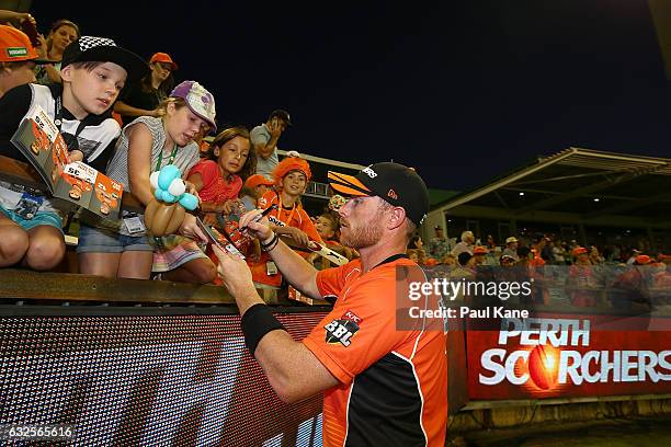 Ian Bell of the Scorchers signs autographs for supporters after winning the Big Bash League match between the Perth Scorchers and the Melbourne Stars...