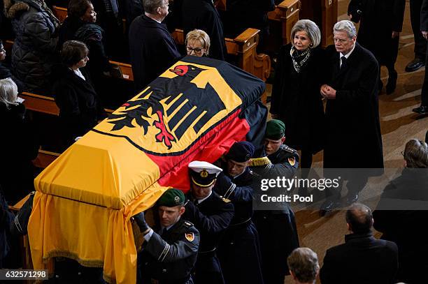 German president Joachim Gauck consoles Roman Herzog's widow Alexandra Freifrau of Berlichingen at the state funeral of the late former German...