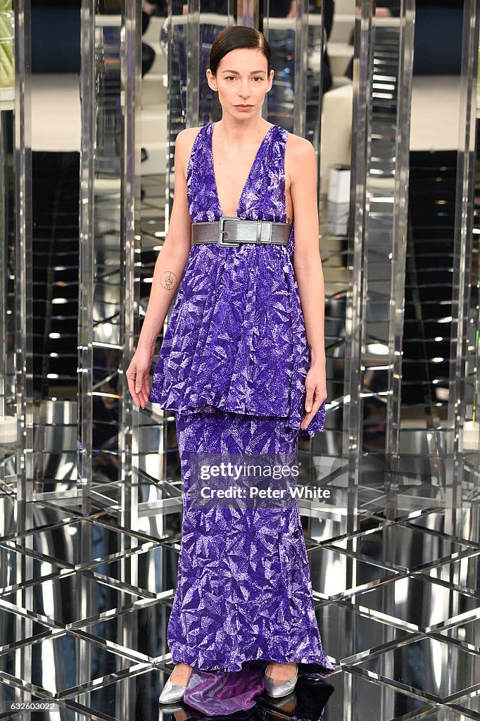Chanel : Runway - Paris Fashion Week - Haute Couture Spring Summer 2017