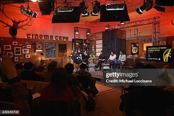 Nell Greenfieldboyce, Nicole Perlman, Heather Berlin, Jennifer Phang, and Tracy Drain speak during the Women In Science Panel at Filmmaker Lodge on...