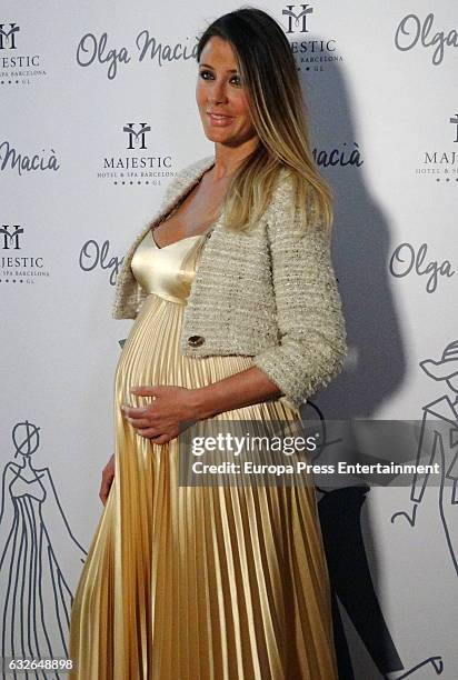 Elisabeth Reyes poses during a photocall for the latest collection by Olga Macia at the Hotel Majestic on January 24, 2017 in Barcelona, Spain.