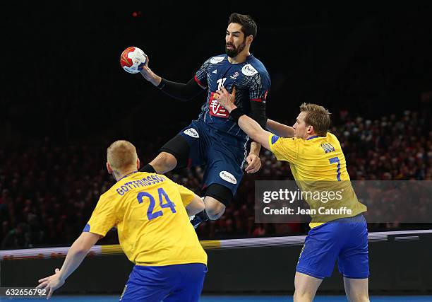 Nikola Karabatic of France in action during the 25th IHF Men's World Championship 2017 Quarter Final m;atch between France and Sweden at Stade Pierre...