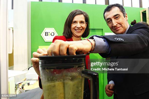 Katrin Goering-Eckard and Cem Ozdemir, Fraction chairman and Chairman of the Green Party, visit the Guene Woche or Green Week Agricultural fair Trade...