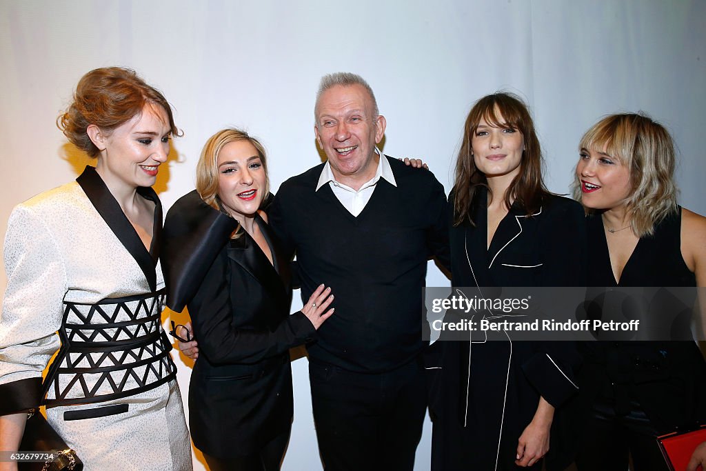 Jean Paul Gaultier : Front Row - Paris Fashion Week - Haute Couture Spring Summer 2017