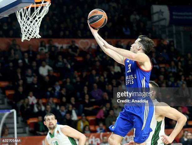 Thomas Heurtel of Anadolu Efes in action during the Turkish Airlines Euroleague basketball match between Anadolu Efes and Darussafaka Dogus at Abdi...