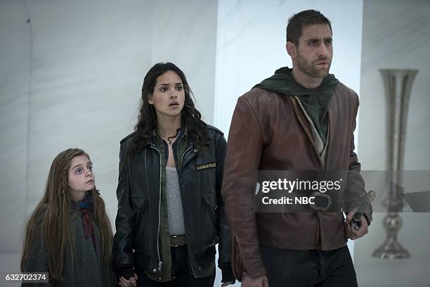 They Came First" Episode 107 -- Pictured: Rebeka Rea as Sylive, Adria Arjona as Dorothy, Oliver Jacskon Cohen as Lucas/Roan --