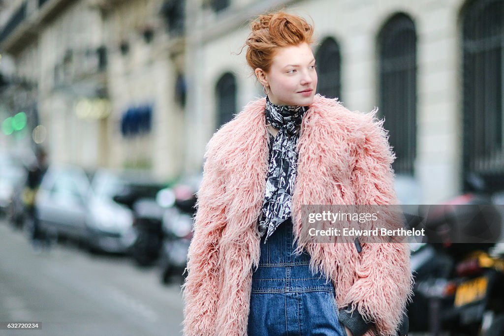 Street Style : Day Four - Paris Fashion Week- Haute Couture Spring Summer 2017