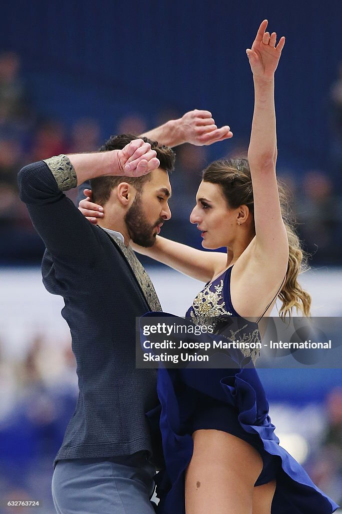 European Figure Skating Championships - Ostrava Day 2