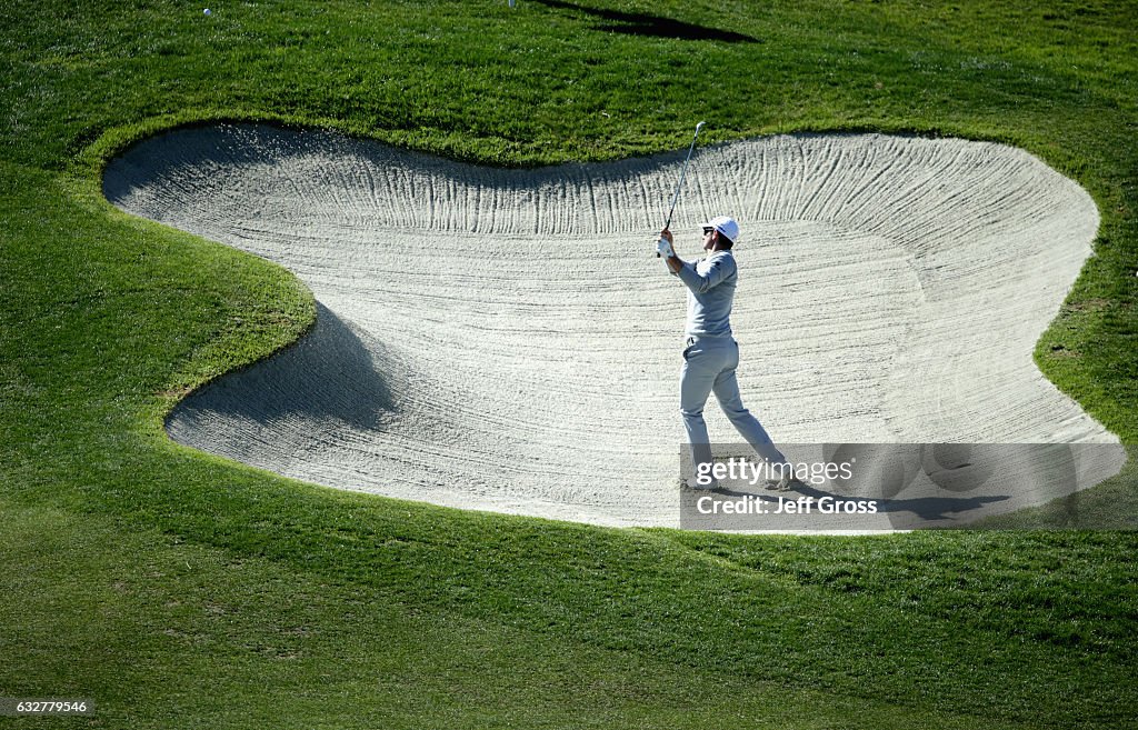 Farmers Insurance Open - Round One