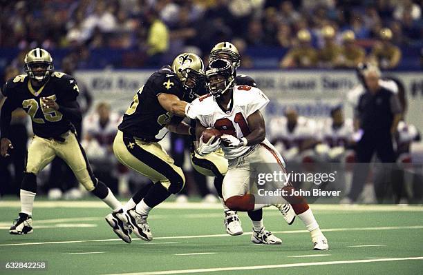 Terion Mathis 86 Terance Mathis Stock Photos, High-Res Pictures, and Images - Getty ...
