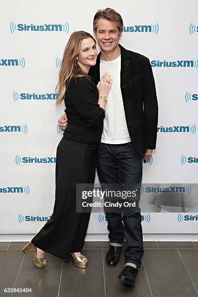 Actors Drew Barrymore and Timothy Olyphant visit the SiriusXM studio on January 27, 2017 in New York City.