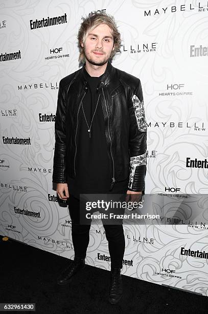 Musician Michael Clifford of 5 Seconds of Summer attends the Entertainment Weekly Celebration of SAG Award Nominees sponsored by Maybelline New York...