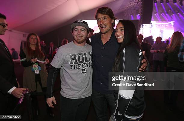 Former NHL player Teemu Selanne poses for a photo with fans during the 2017 NHL All-Star Saturday Night Party at the Event Deck L.A. Live on January...