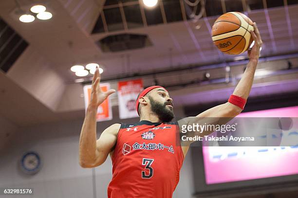 Michael Parker of the Chiba Jets in action during the B. League game between Chiba Jets and Osaka Evessa at Funabashi Arena on January 29 Funabashi,...