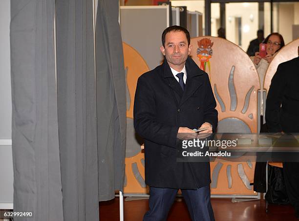 French former education minister and candidate for the left-wing primaries Benoit Hamon is seen during the second round of the left-wing primary for...